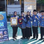 RAIH PRESTASI EXCELLENT INOVATION VOCATIONAL SCHOOL, KEPALA SMKN 2 LUMAJANG: “LOYALITAS TANPA BATAS DEMI KUALITAS”