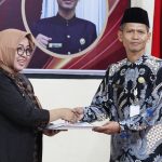 Melangkah Bersama Menuju Masa Depan Baru: Sertijab Kepala SMKN 2 Lumajang